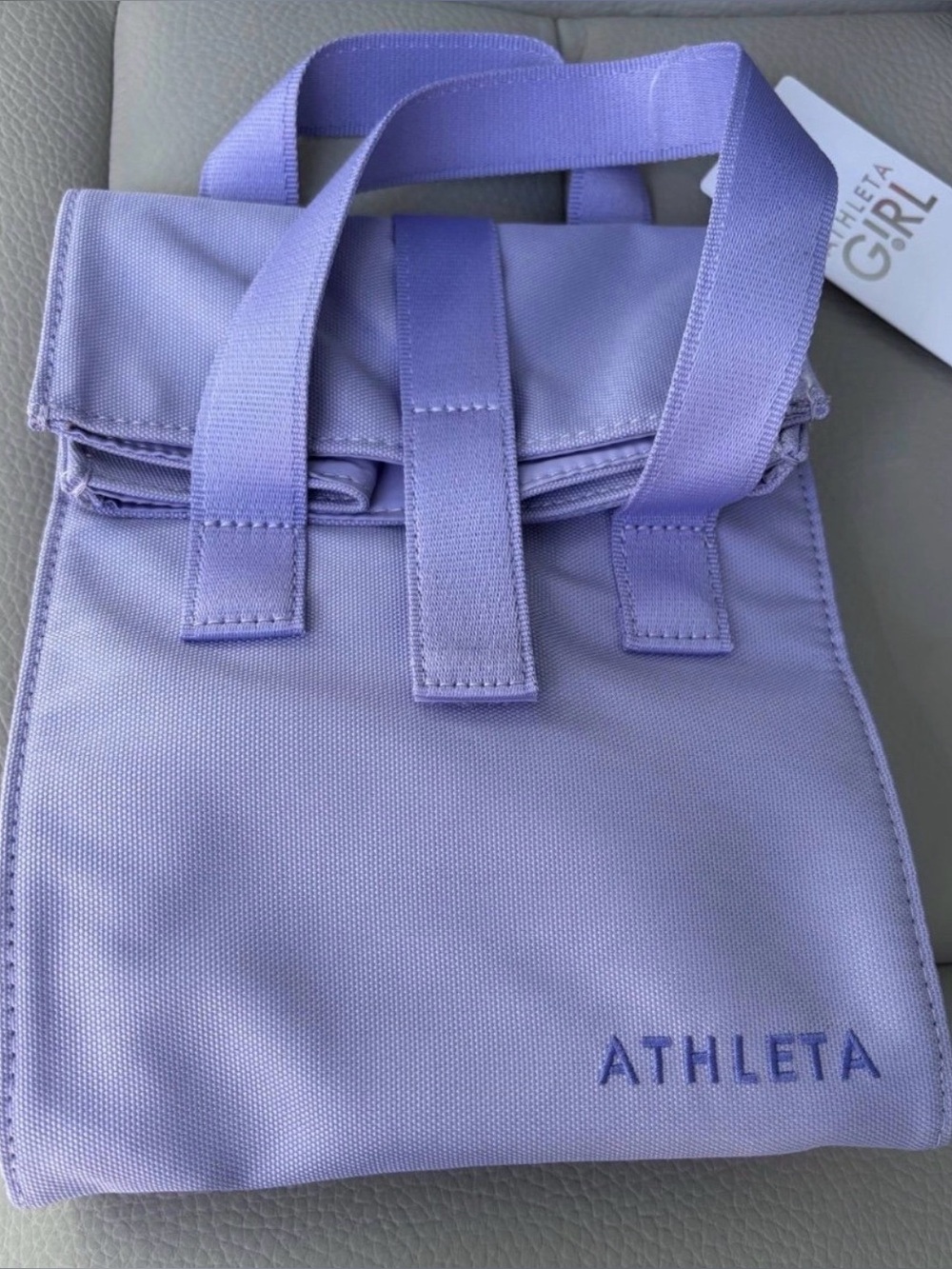 New - ATHLETA Limitless insulated lunch bag lavender